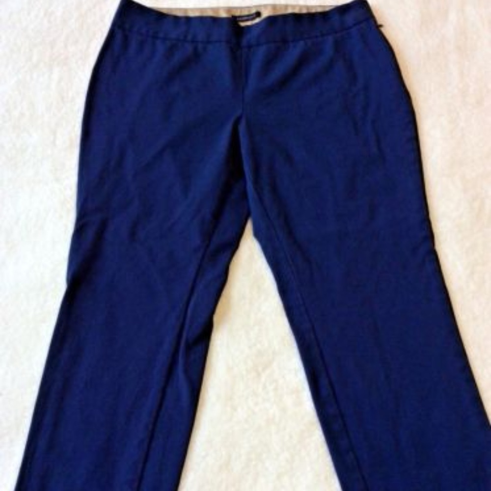 Lands End Ladies Navy Blue pants